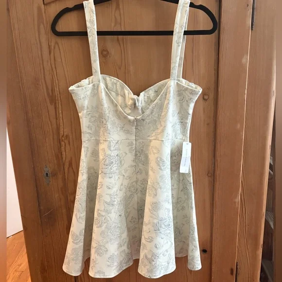 Selkie Chateau Bustier Strapless Mini Dress NEW with tags sz Medium - Picture 7 of 8